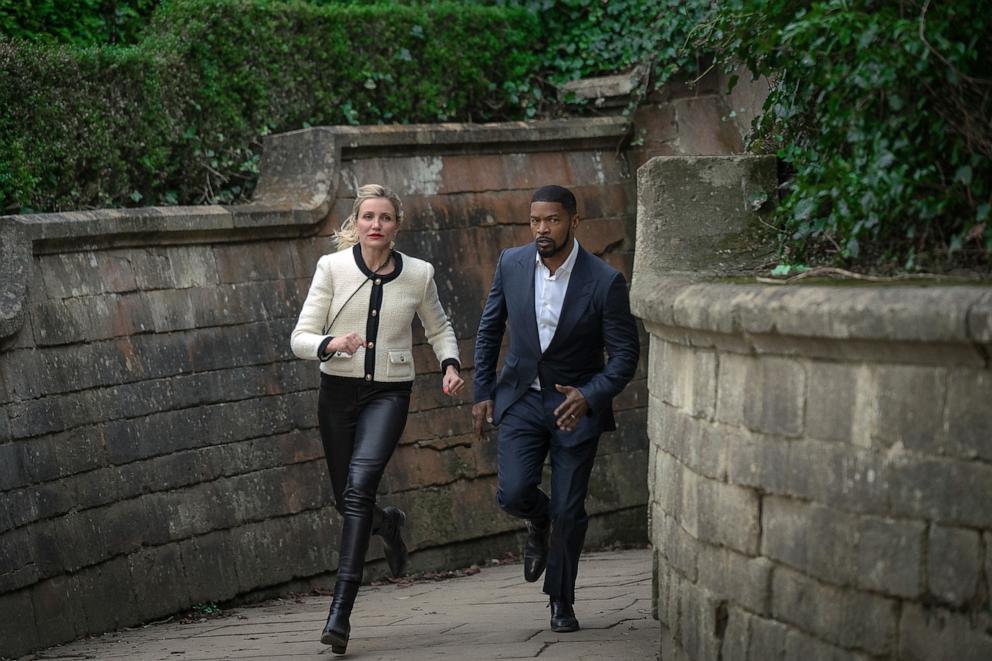 PHOTO: Cameron Diaz as Emily and Jamie Foxx as Matt are seen in a still from "Back In Action."