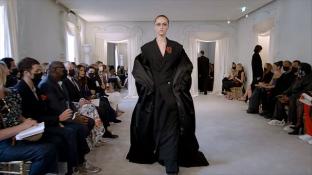 First look at Balenciaga Haute Couture FW 21 show