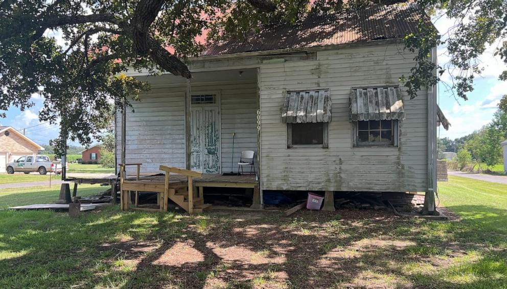 PHOTO: The Many Waters home in Wallace, La. is the headquarters of the Descendants Project.