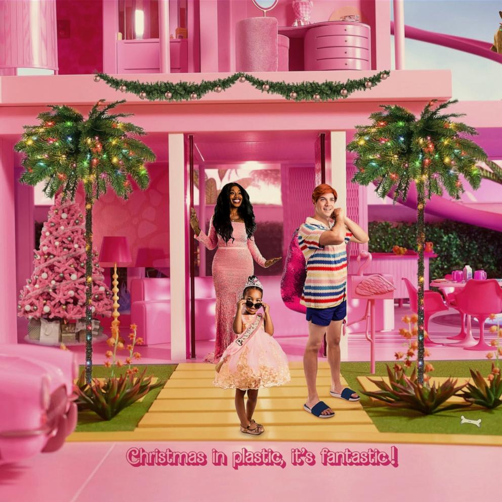 VIDEO: Texas family unveils fantastic Barbie-themed Christmas card
