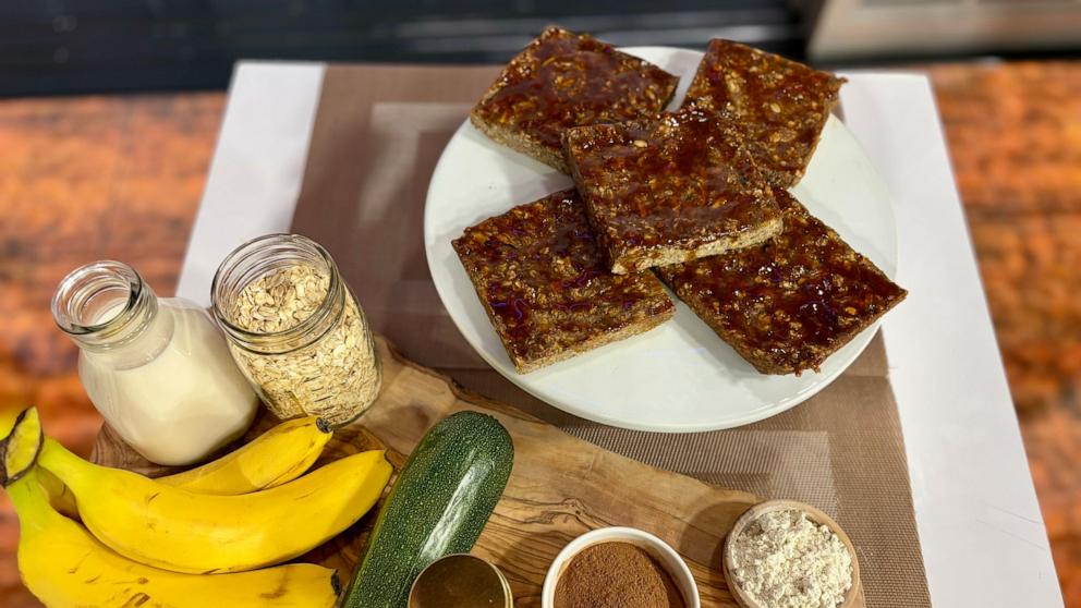 PHOTO: Rachel Beller's better-than-a-bar breakfast squares.