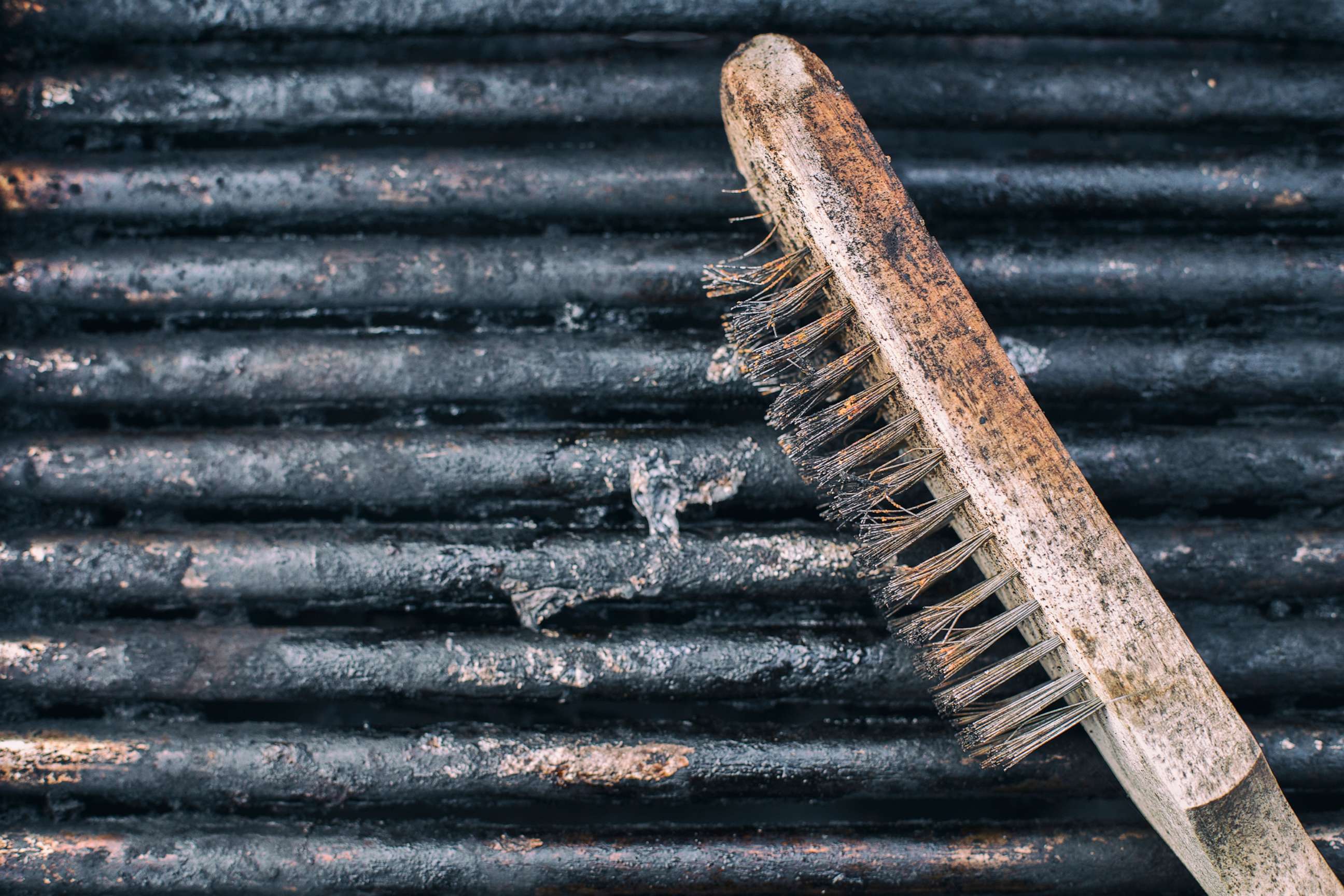 The Wrong Grill Brush Could Send You to the Emergency Room