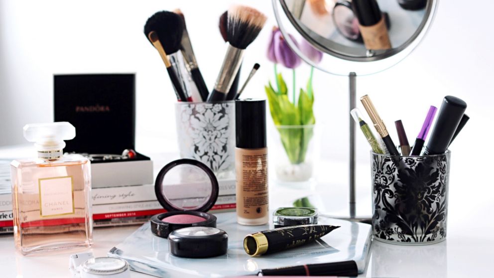 VIDEO: When you should toss out your beauty products