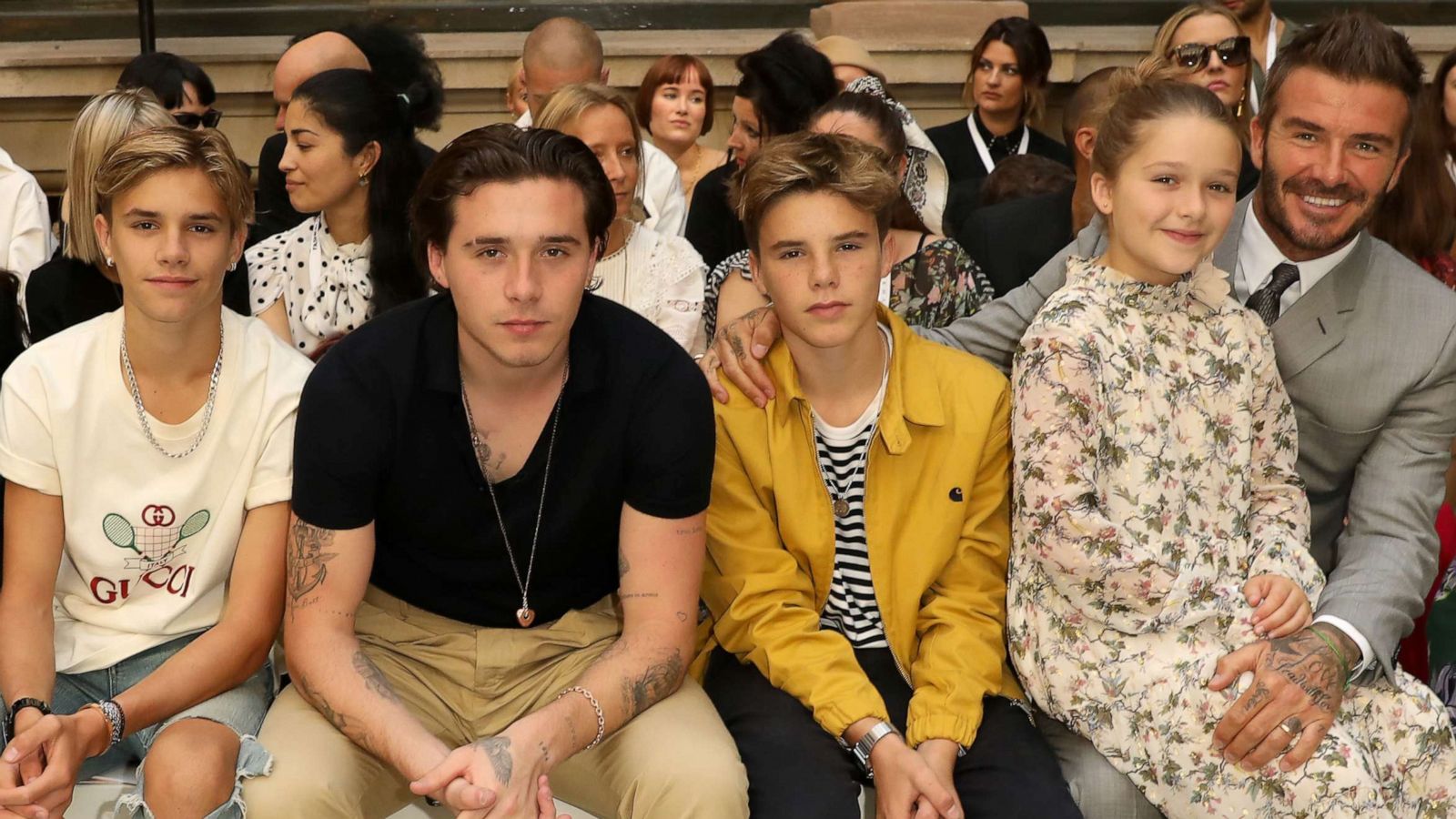 PHOTO:Romeo Beckham, Brooklyn Beckham, Cruz Beckham, Harper Beckham and David Beckham attend the Victoria Beckham show during London Fashion Week September 2019 at British Foreign and Commonwealth Office on Sept. 15, 2019 in London.