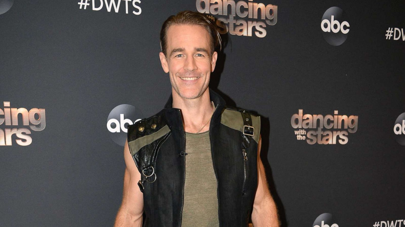 PHOTO: James Van Der Beek on "Boy Band & Girl Group Night" of the 2019 season of "Dancing with the Stars."