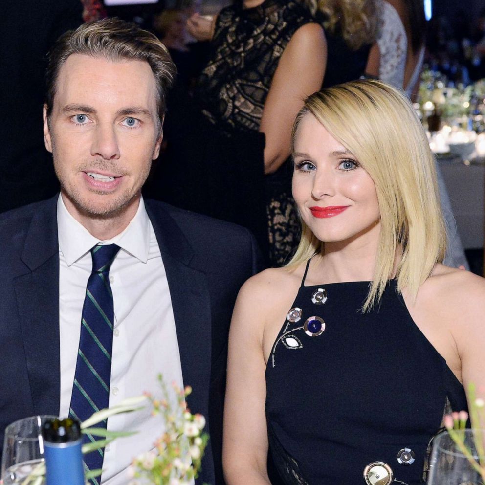 VIDEO: Kristen Bell tries not to laugh as husband Dax Shepard explains the middle finger to their child 