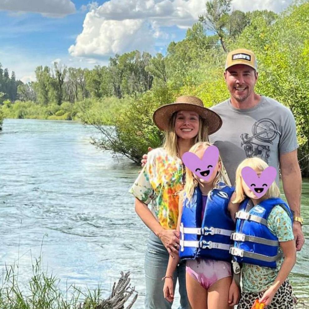 Kristen Bell, Dax Shepard share photos from family vacation with their ...