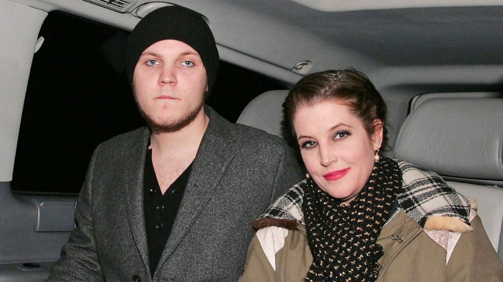 PHOTO: Benjamin Presley Keough and Lisa Marie Presley at Mr Chow restaurant, London, Jan. 9, 2012.