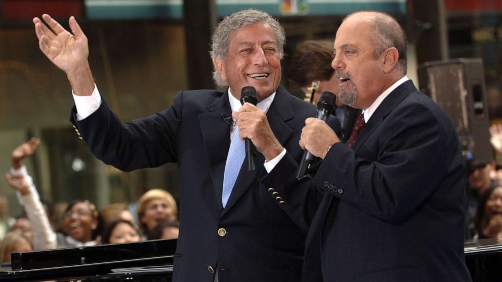 VIDEO: Legendary singer Tony Bennett dies at 96