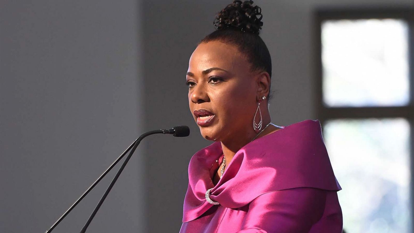 PHOTO: Dr. Bernice King, daughter of Dr. Martin Luther King, Jr. speaks onstage during the 2019 Martin Luther King, Jr. Annual Commemorative Service at Ebenezer Baptist Church on Jan. 21, 2019 in Atlanta.