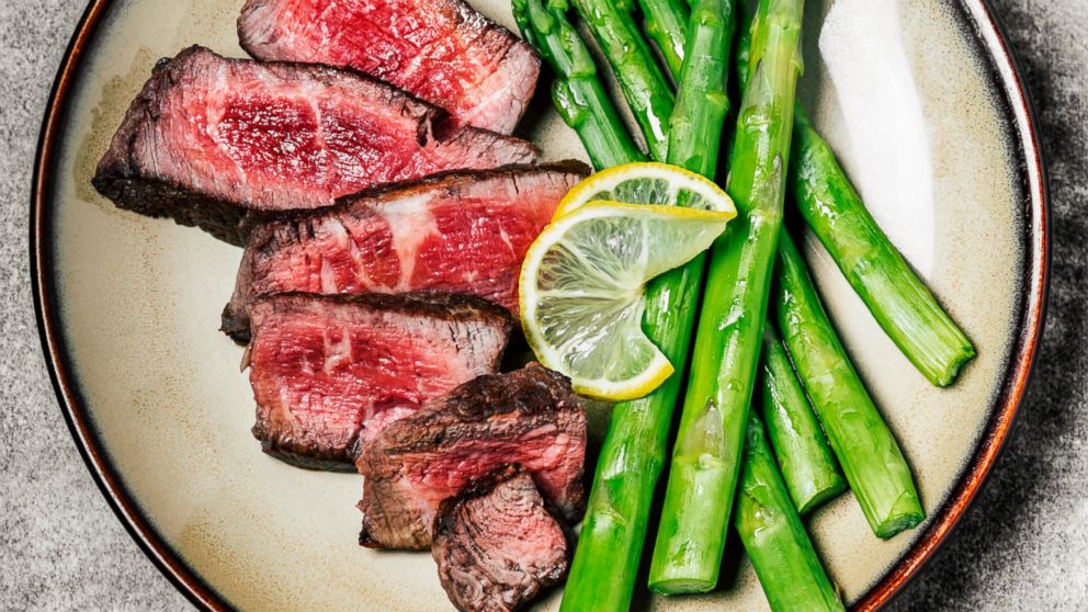 PHOTO: Sliced steak with asparagus is pictured in this undated stock photo.