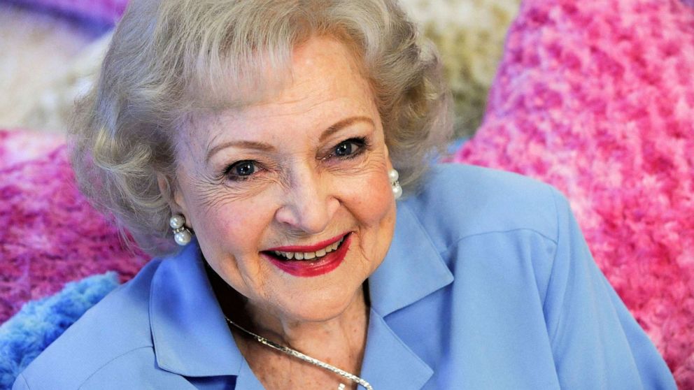 PHOTO: Actress Betty White poses for a portrait in Los Angeles, May 26, 2010.