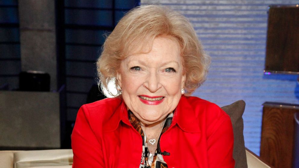 PHOTO: In this June 14, 2015, file photo, Betty White appears on the TV show, To Tell The Truth.