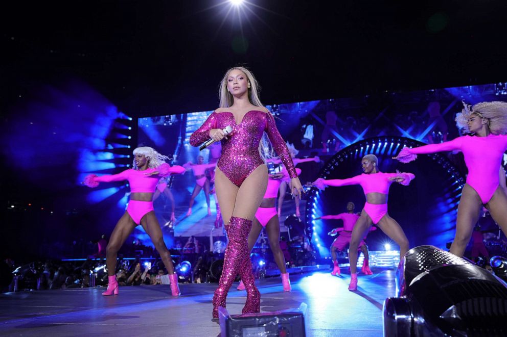 PHOTO: Beyoncé performs onstage during the "Renaissance World Tout" at MetLife Stadium on July 29, 2023 in East Rutherford, N.J.