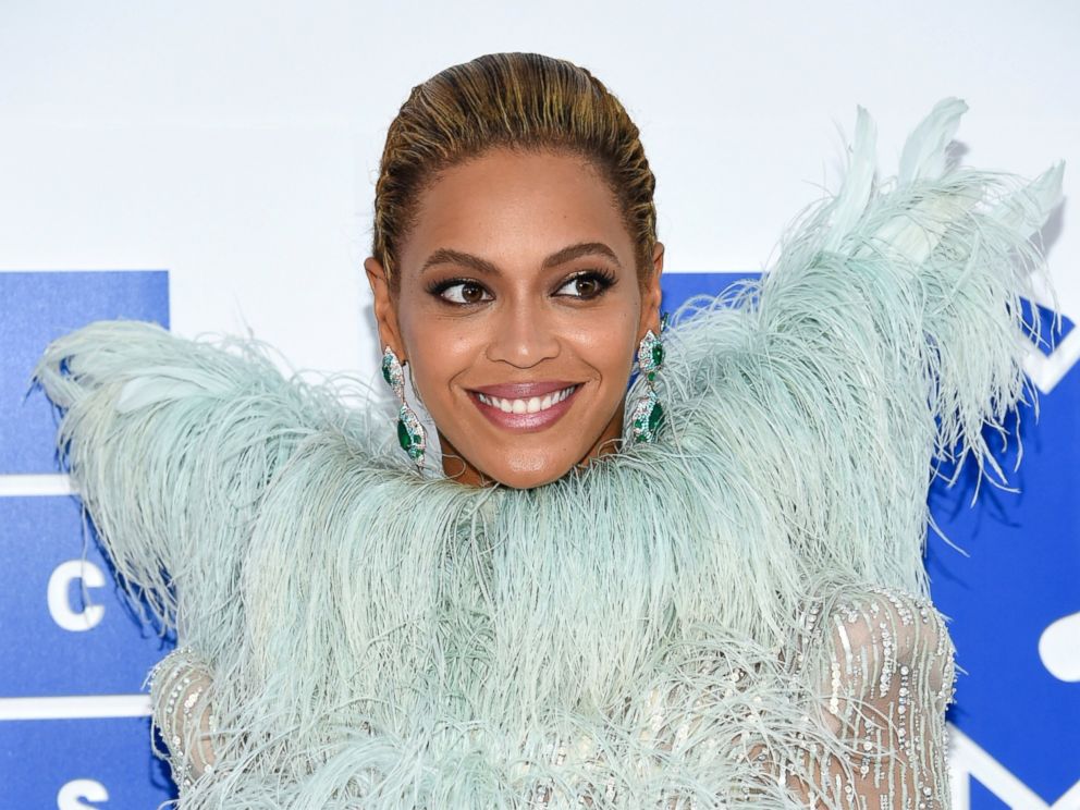 PHOTO: In this Aug. 28, 2016 file photo, Beyonce Knowles arrives at the MTV Video Music Awards at Madison Square Garden, in New York.