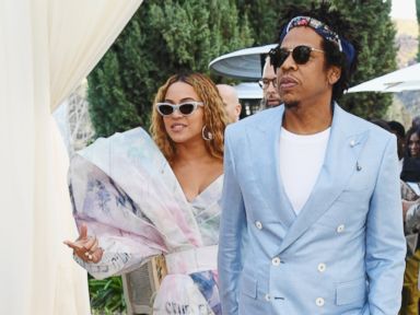 Beyonce, Jay-Z pay surprise tribute to Meghan Markle at Brit Awards