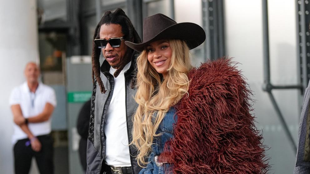 PHOTO: Jay-Z and Beyonce arrive during the Louis Vuitton Menswear Spring/Summer 2026 show as part of Paris Fashion Week on June 24, 2025 in Paris, France.