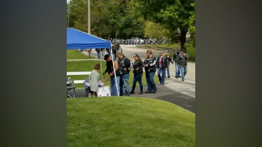 PHOTO: The Milwaukee Iron motorcycle group of Kokomo, Indiana, lined up at 8-year-old Bryanne's stand after her mom Daryn Sturch, a nurse, helped them after a highway crash.