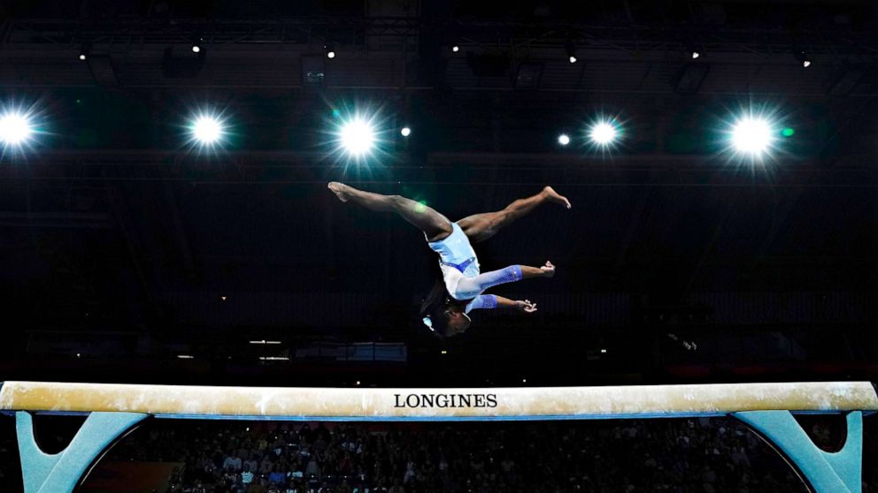 the gymnast on beam photography