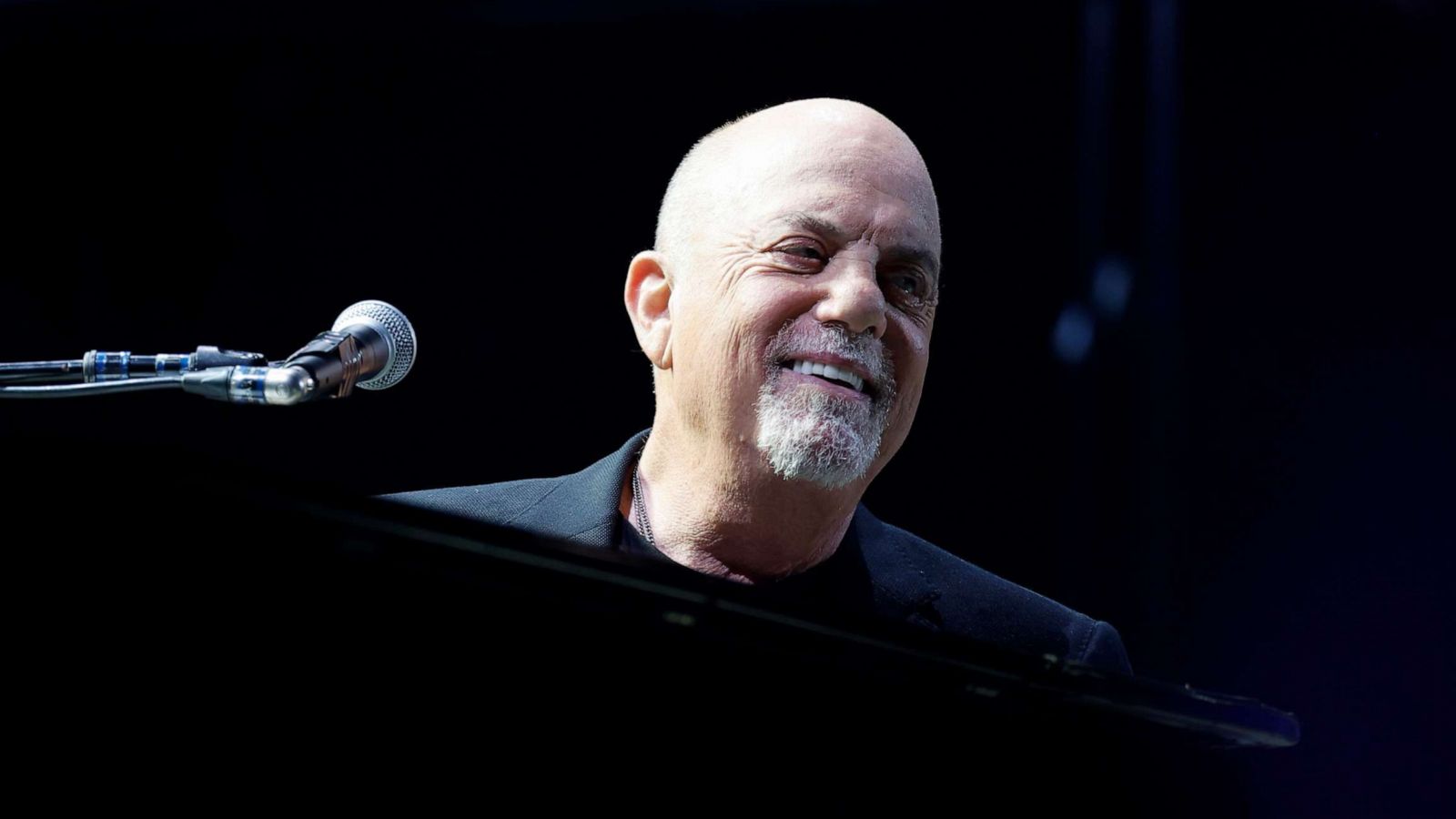 PHOTO: Billy Joel performs May 19, 2023, in Nashville, Tennessee.