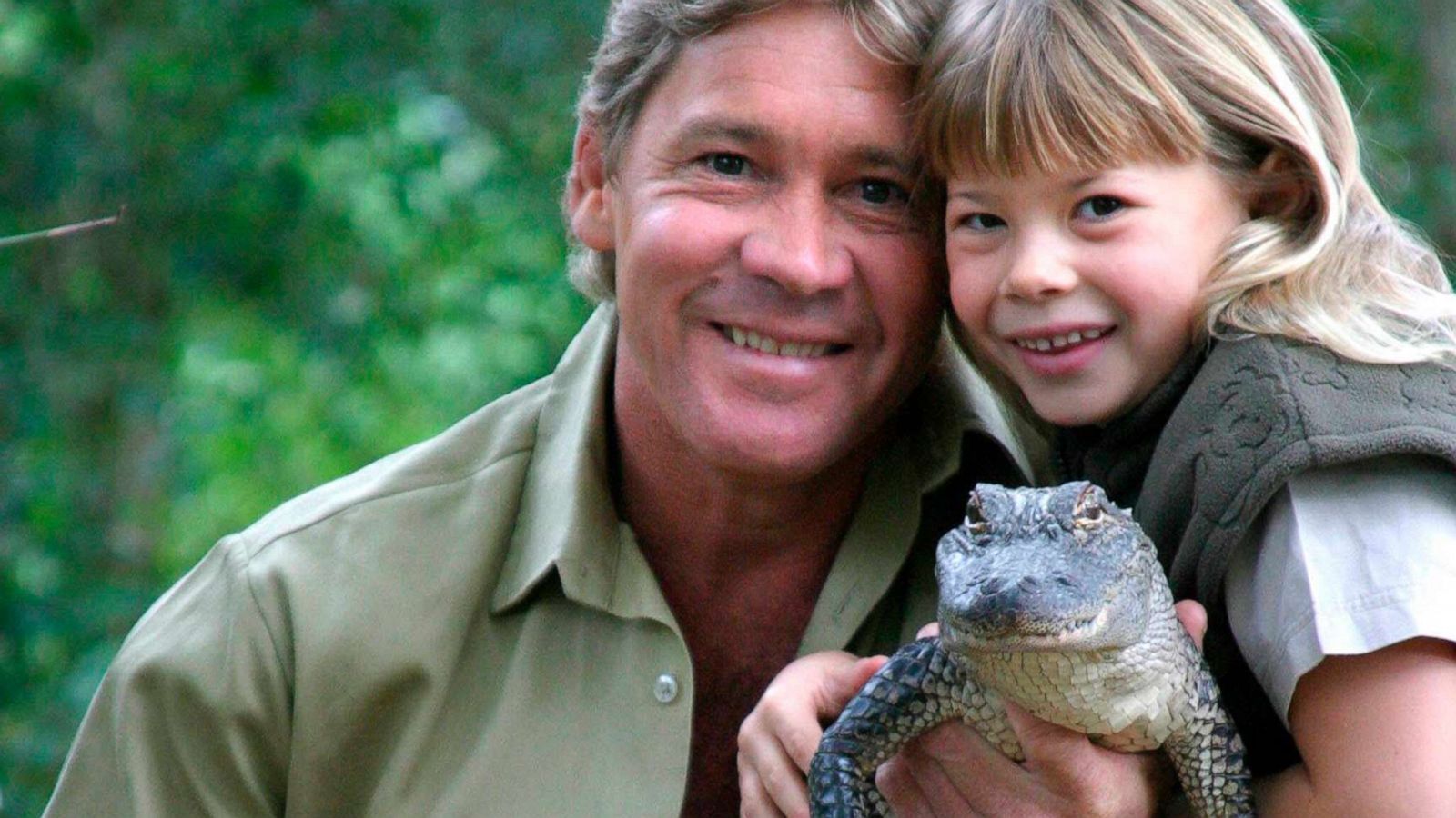 PHOTO: Steve Irwin with his daughter, Bindi Irwin, and a 3-year-old alligator called Russ, JUNE 25, 2005, in Sunshine Coast, Australia.