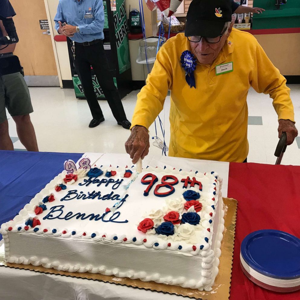VIDEO: 98-year-old bag boy’s surprise birthday party pays tribute to his WWII service 