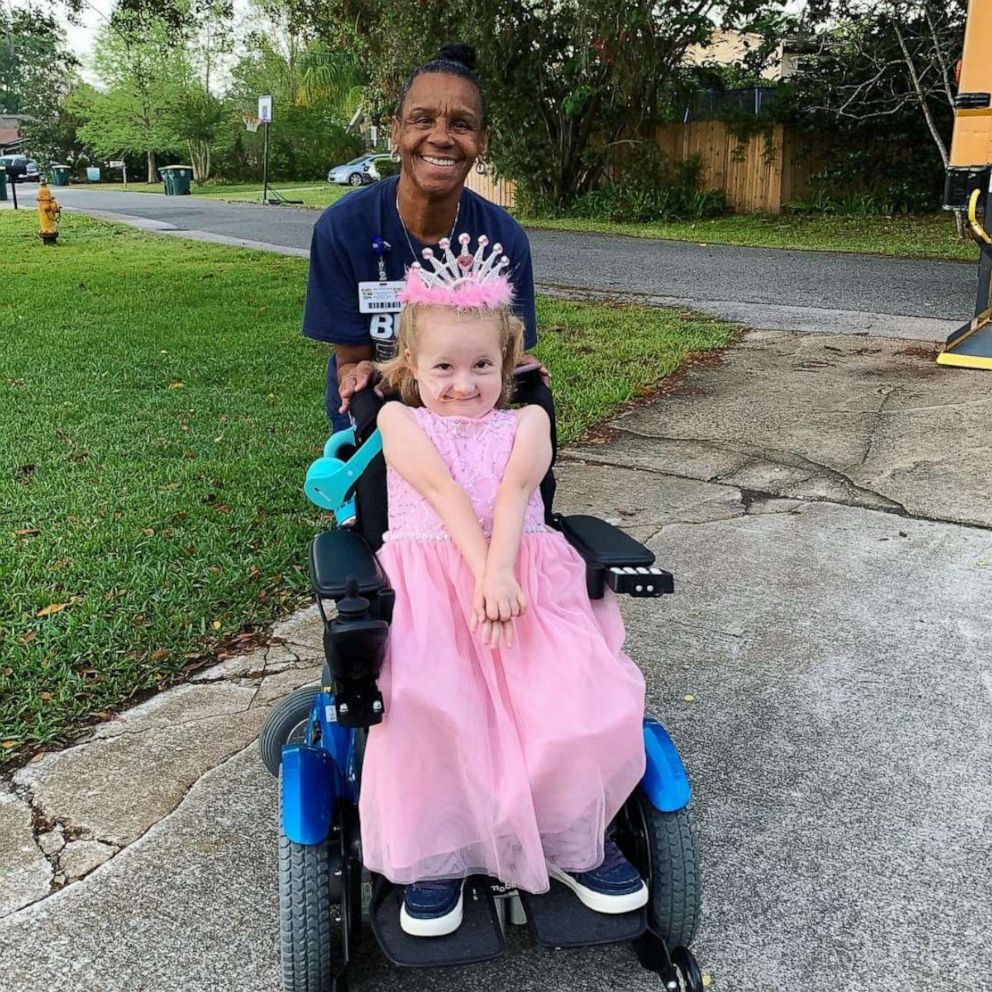 PHOTO: Arletha Sherman, 64, of Jacksonville, Fla., is pictured with pre-kindergartener Anna Hopson, 5, on April 10, 2019. Sherman decorated the school bus Anna rides  for her birthday.