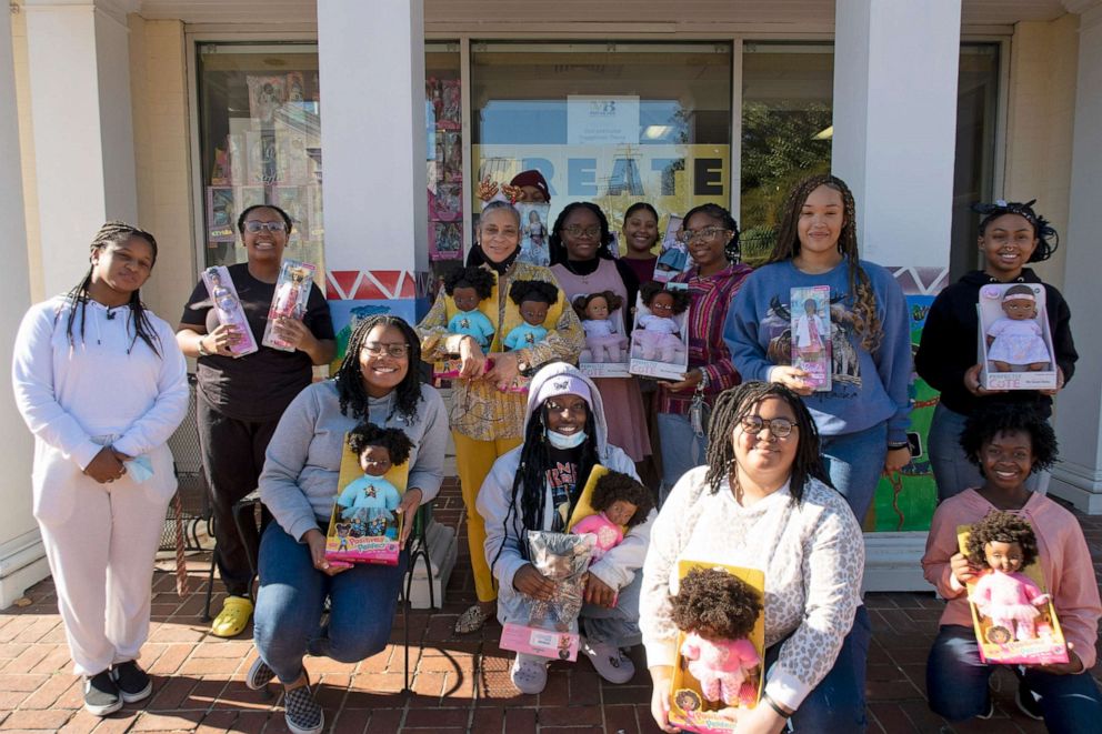 PHOTO: Students at Mary Baldwin University in Staunton, Va., donated hundreds of Black dolls to girls for Christmas.