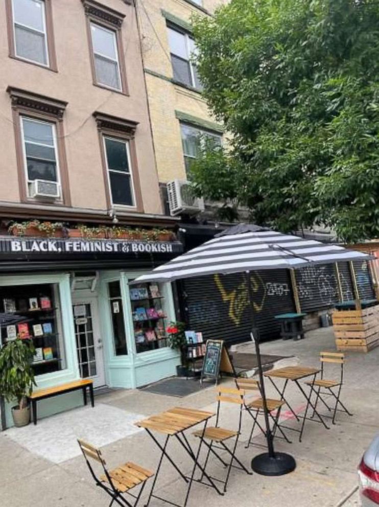 Cafe con Libros bookstore in Brooklyn, New York.PHOTO: 
