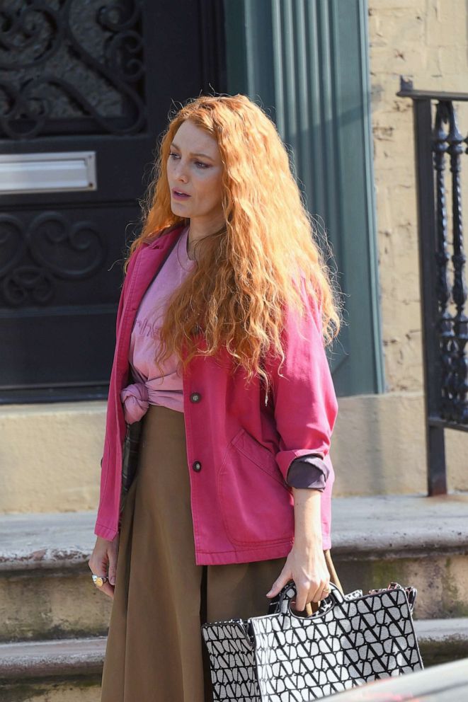 Blake Lively seen on set of 'It Ends with Us': See the 1st photos