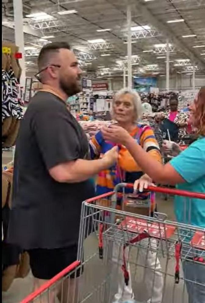 PHOTO: Clint Blevins of Chattanooga, Tennessee, was surprised with a 27th birthday party at a local Costco store.