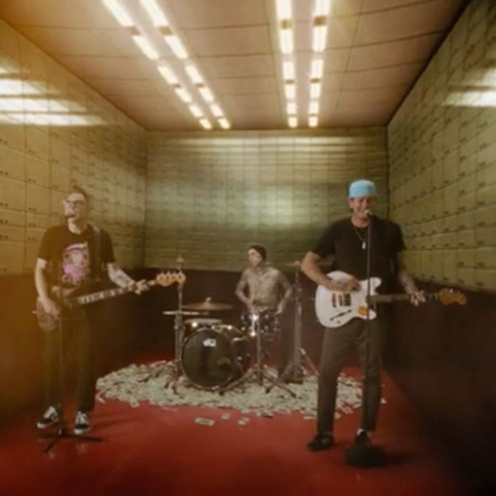 VIDEO: Coronavirus style duet remixes Blink-182's 'What's My Name Again'