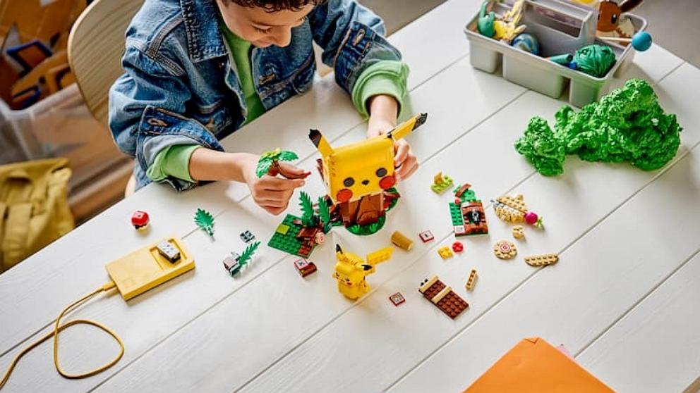 PHOTO: Lego Smart Play 