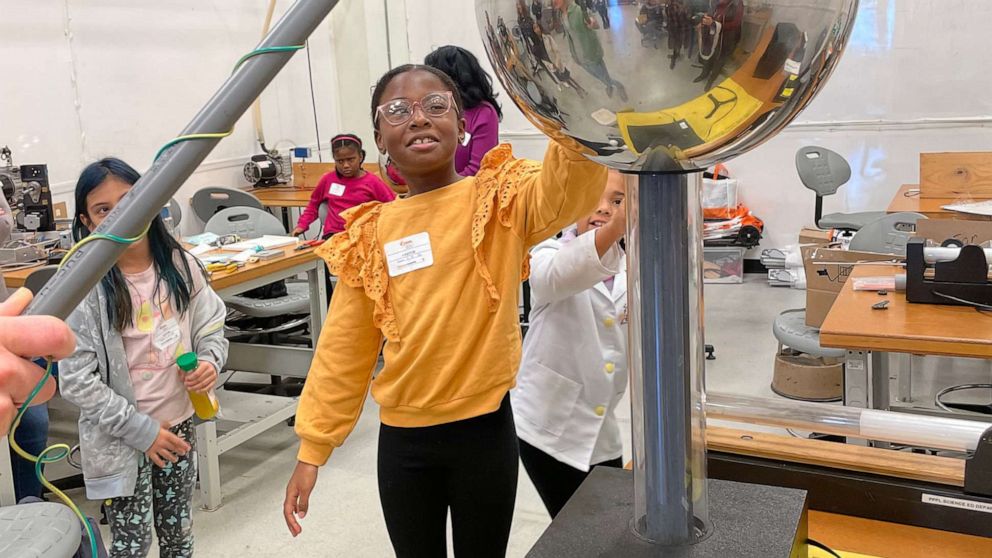 PHOTO: 9 year old Bobbi Wilson hopes to be a scientist one day