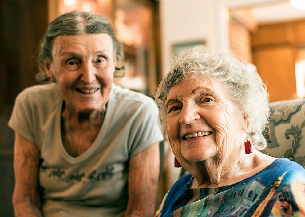 PHOTO: Ninety-seven-year-old Louise Wilde, left, and Janice Wills were two of the original six members of the Egg Heads.