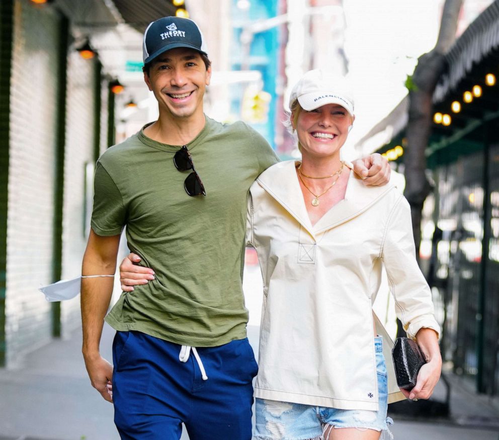 Justin Long Kate Bosworth Reveal They Are Engaged Good Morning America