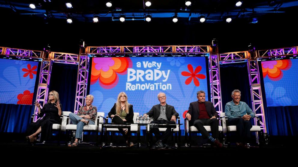 Brady Bunch Cast Reunites To Talk Hgtv Renovation Show Abc News