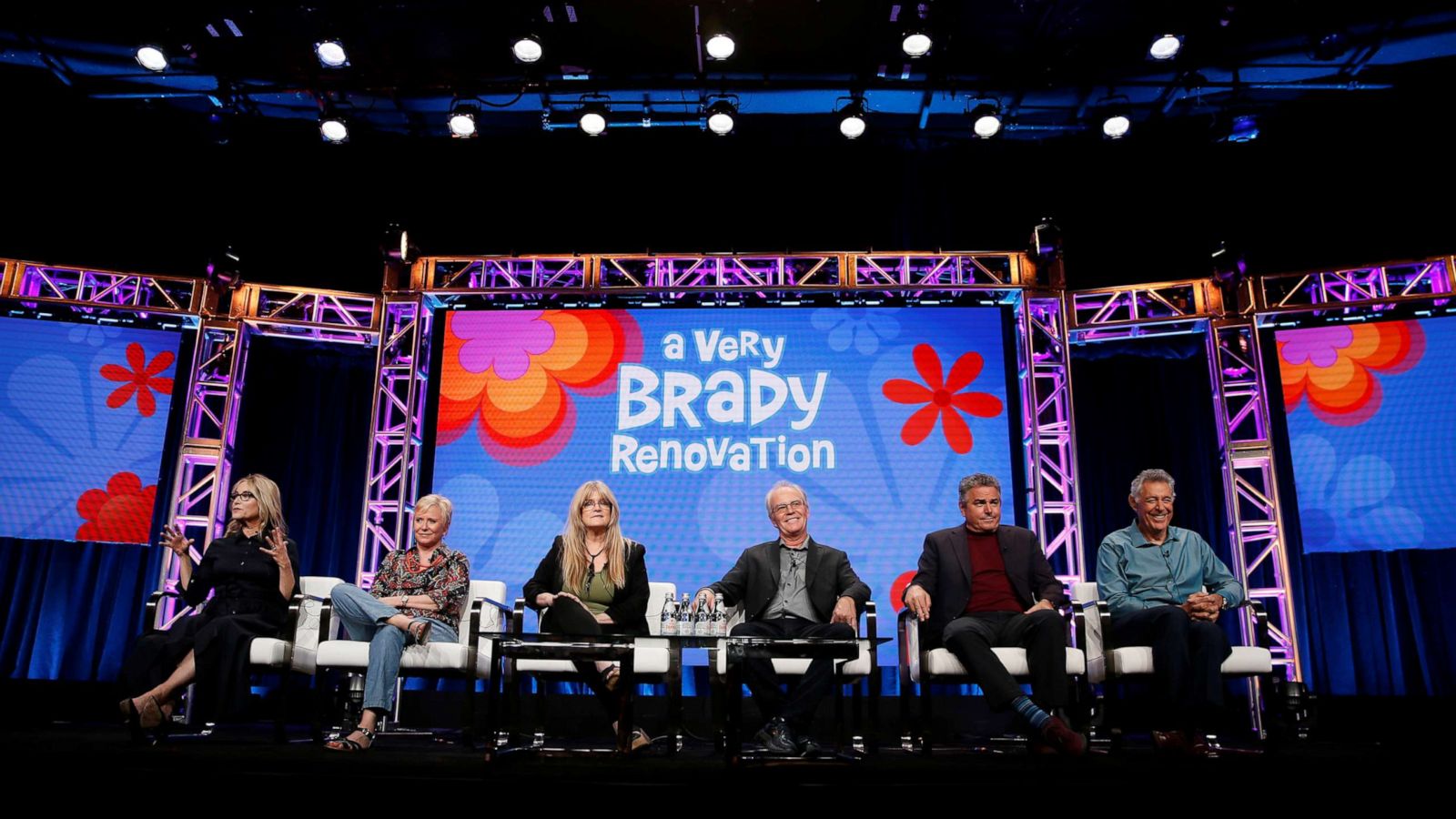 PHOTO: Cast members from "The Brady Bunch" Maureen McCormick, Eve Plum, Susan Olsen, Mike Lookinland, Christopher Knight and Barry Williams participate in a panel for the HGTV show "A Very Brady Renovation" in Beverly Hills, Calif., July 25, 2019.