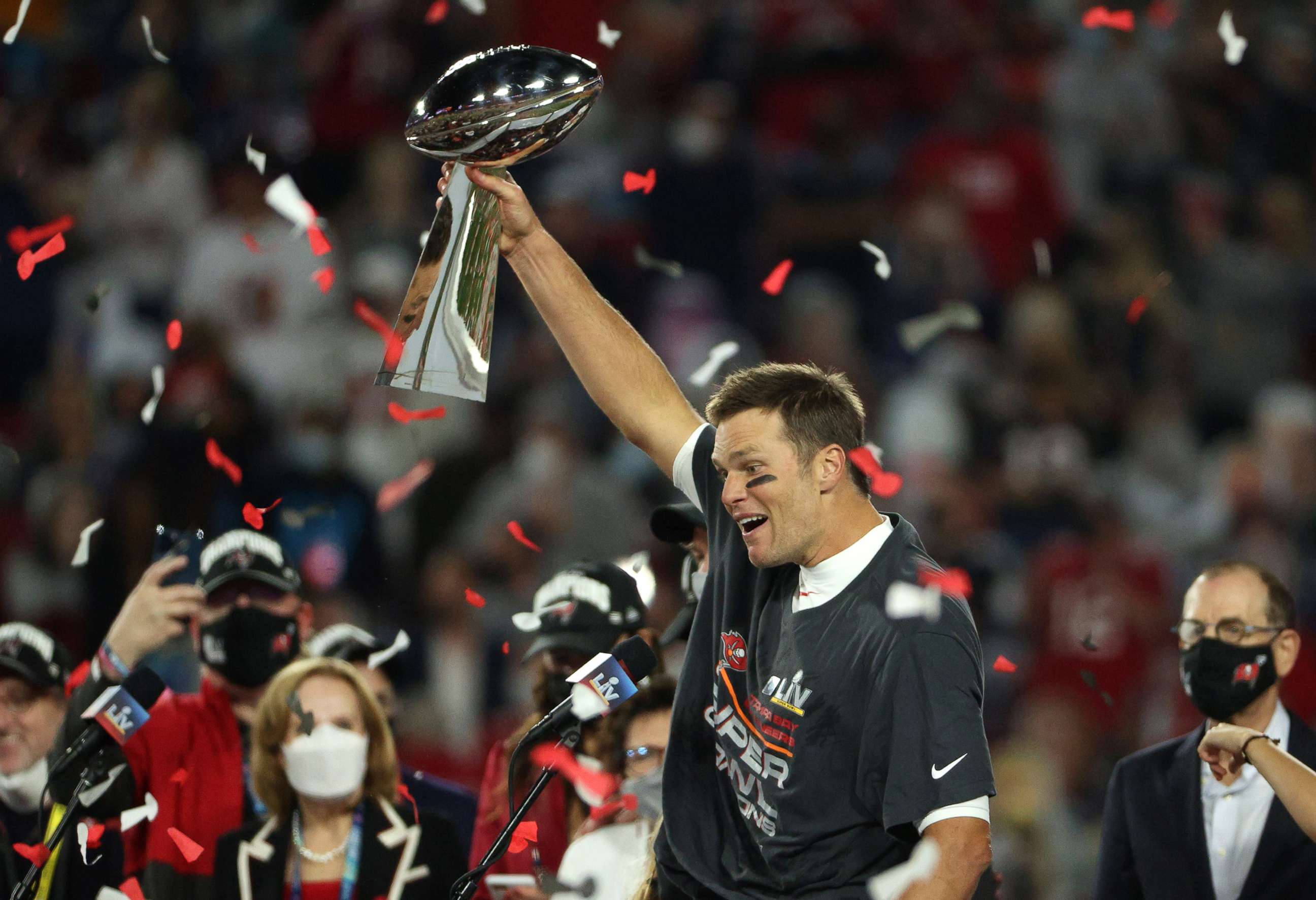 PHOTO: Tom Brady of the Tampa Bay Buccaneers hoists the Vince Lombardi Trophy after winning Super Bowl LV at Raymond James Stadium on Feb. 7, 2021 in Tampa, Fla.