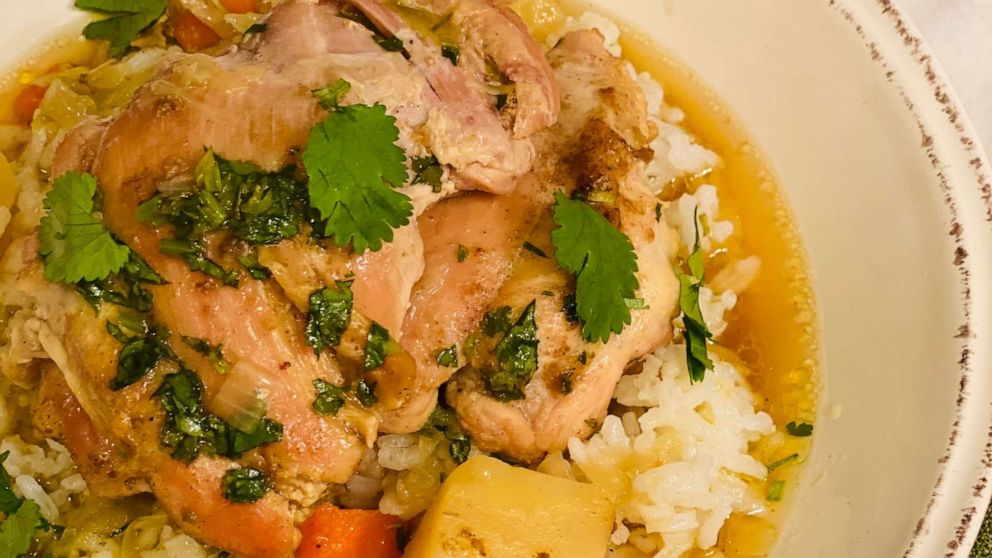 VIDEO: Make Chef Antonia Lofaso’s braised chicken with cilantro rice and chicken tostadas
