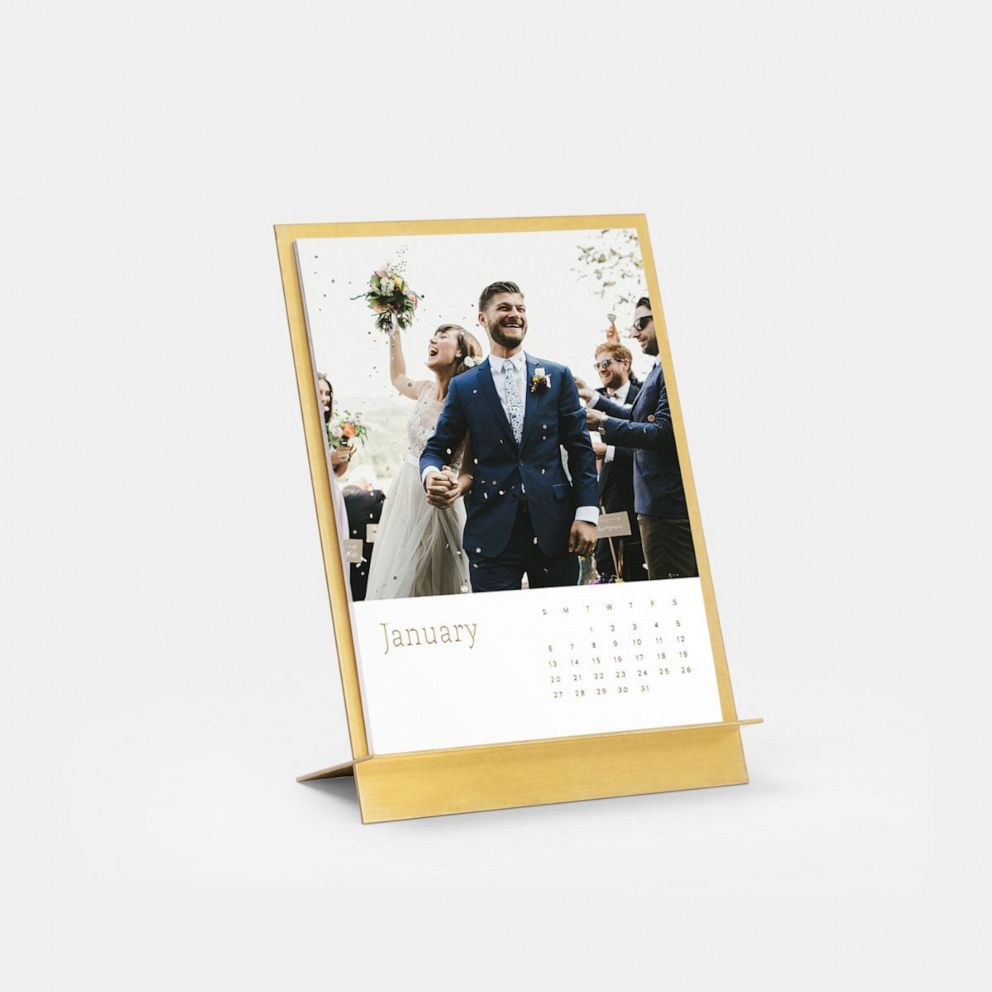 PHOTO: Photo Calendars for Mother's Day Gifts 2020