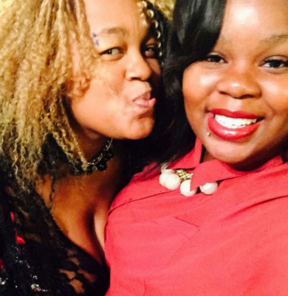 PHOTO:Tamika Palmer in a photo with her daughter Breonna Taylor.