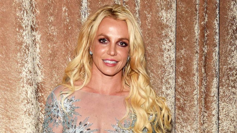 PHOTO: Britney Spears attends Pre-GRAMMY Gala in Los Angeles, Feb. 11, 2017.