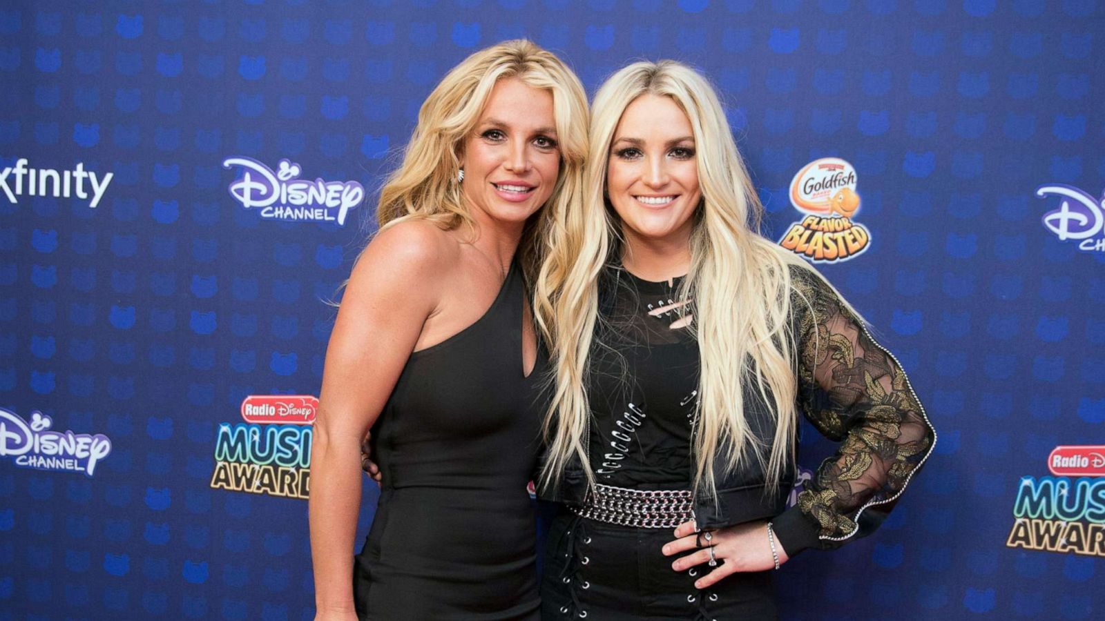 PHOTO: Britney Spears and Jamie Lynn Spears attend the 2017 Radio Disney Music Awards event on April 29, 2017 in Los Angeles.