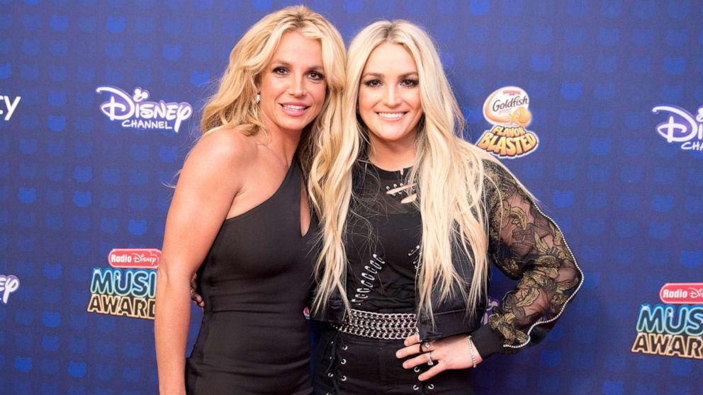 PHOTO: Britney Spears and Jamie Lynn Spears attend the 2017 Radio Disney Music Awards event at Microsoft Theater in Los Angeles, April 29, 2017. 