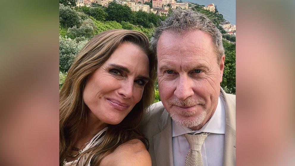 PHOTO: Brooke Shields celebrated her 23rd wedding anniversary.