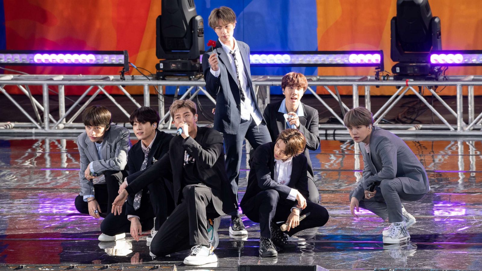 PHOTO: Kim Tae-hyung, Park Ji-min, Jungkook, Suga, Kim Seok-jin, RM and J-Hope of BTS perform on "Good Morning America," May 15, 2019 in New York City.