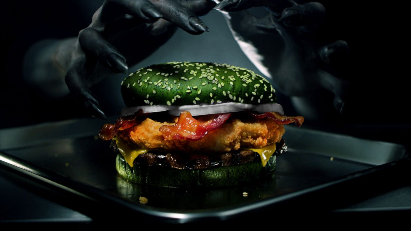 PHOTO: Burger King unveils it's "Nightmare Burger."