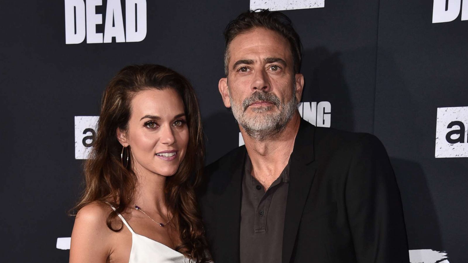 PHOTO: Hilarie Burton and Jeffrey Dean Morgan at Chinese 6 Theater Hollywood on Sept. 23, 2019 in Hollywood, Calif.