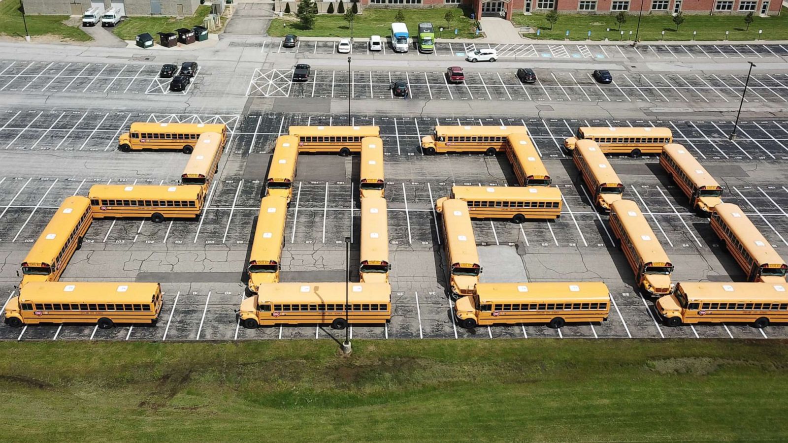 PHOTO: With Loveland City Schools in Ohio closed for the year, its transportation department came up with a unique way to say goodbye to its graduating seniors.